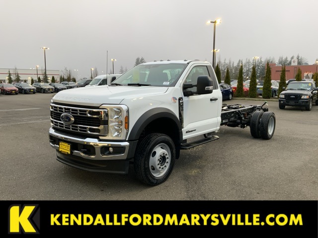 2024 Ford F-450 Super Duty Chassis Cab XL's photo