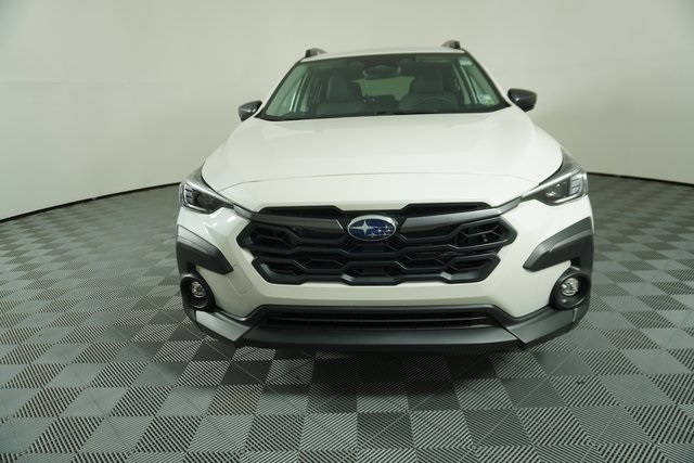 2025 Subaru Crosstrek Limited photo 2
