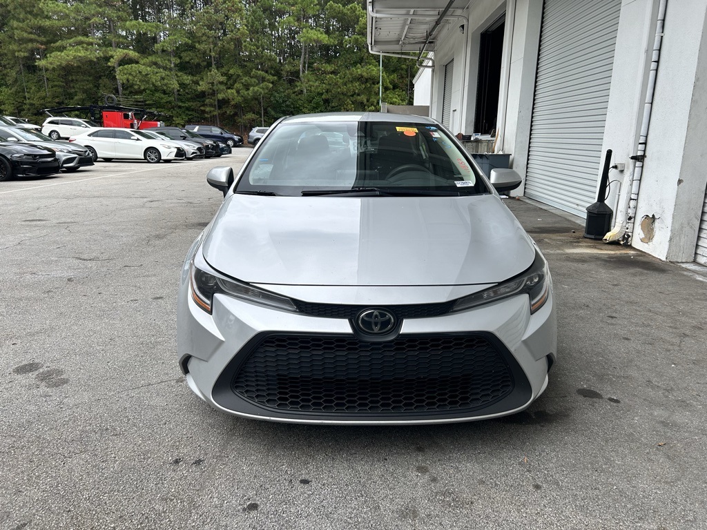 2021 Toyota Corolla LE photo 2