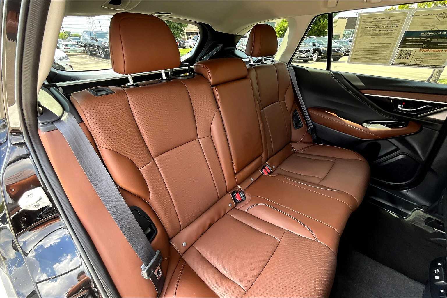 2021 Subaru Outback Touring XT photo 16