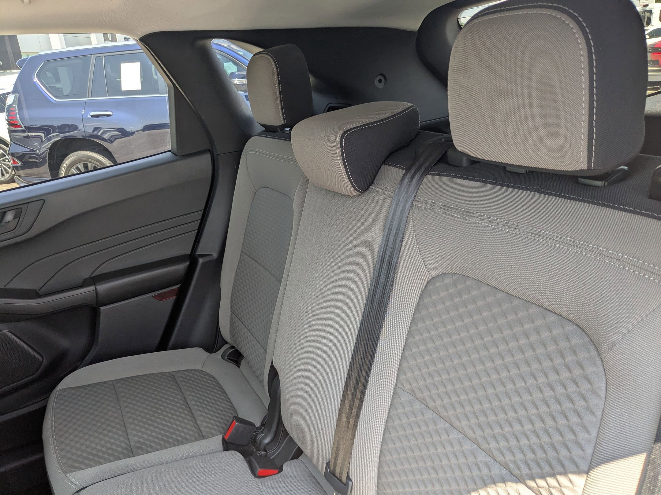 2022 Ford Escape SE photo 23