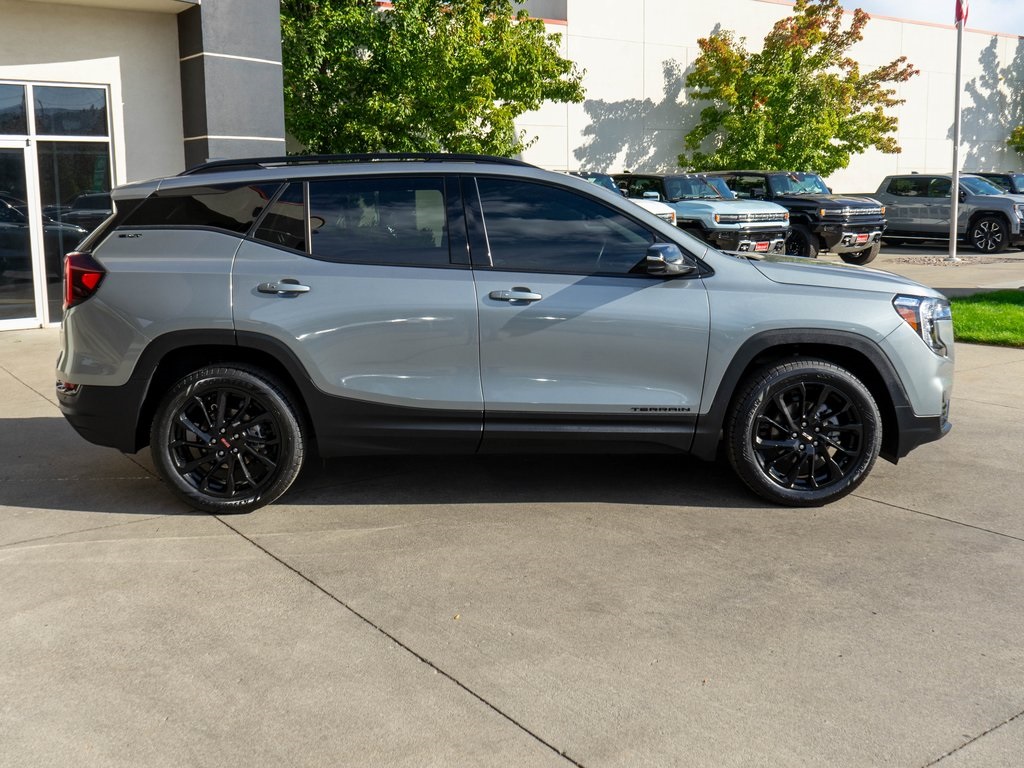 2023 Gmc Terrain SLT photo 4
