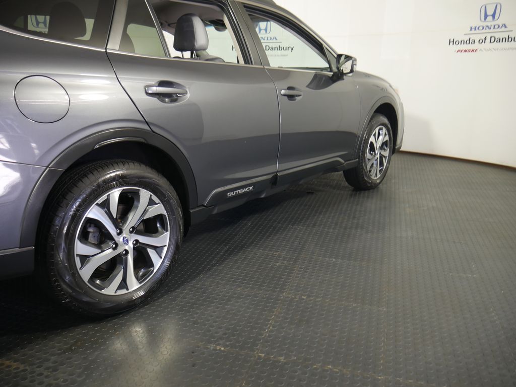2020 Subaru Outback Limited photo 4
