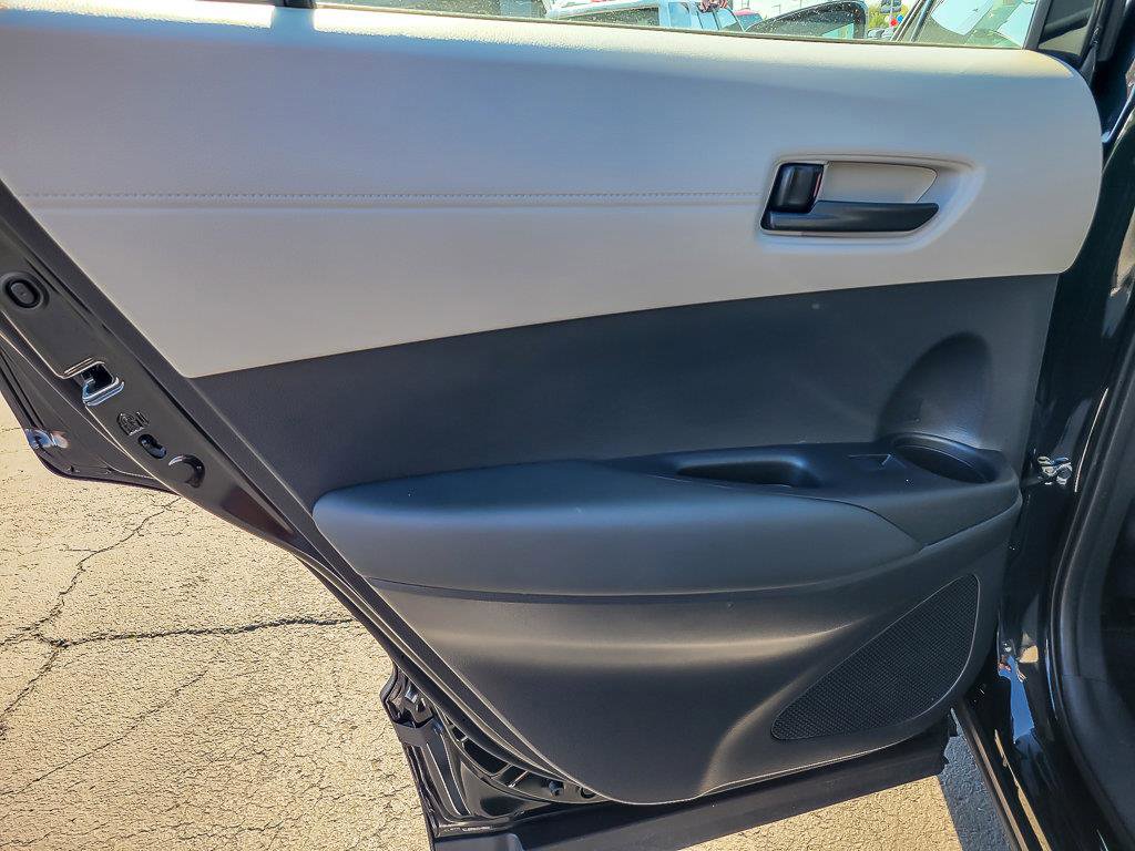 2025 TOYOTA COROLLA CROSS - Image 24