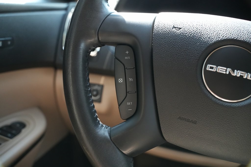 2012 Gmc Acadia Denali photo 20