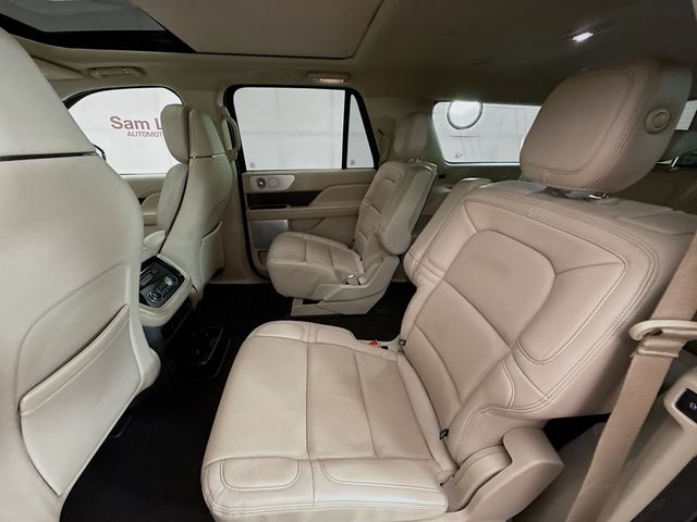 2020 Lincoln Navigator L Reserve photo 26