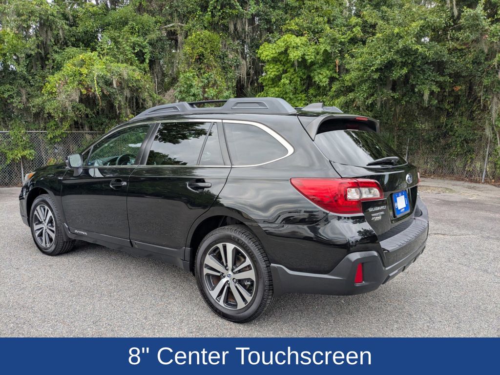 2018 Subaru Outback 2.5i Limited photo 4