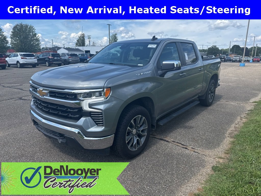 2023 Chevrolet Silverado 1500 LT photo 3