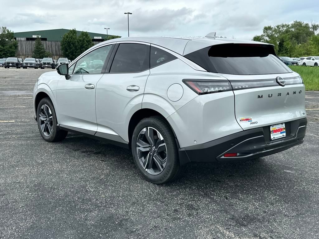 2025 Nissan Murano SL photo 2