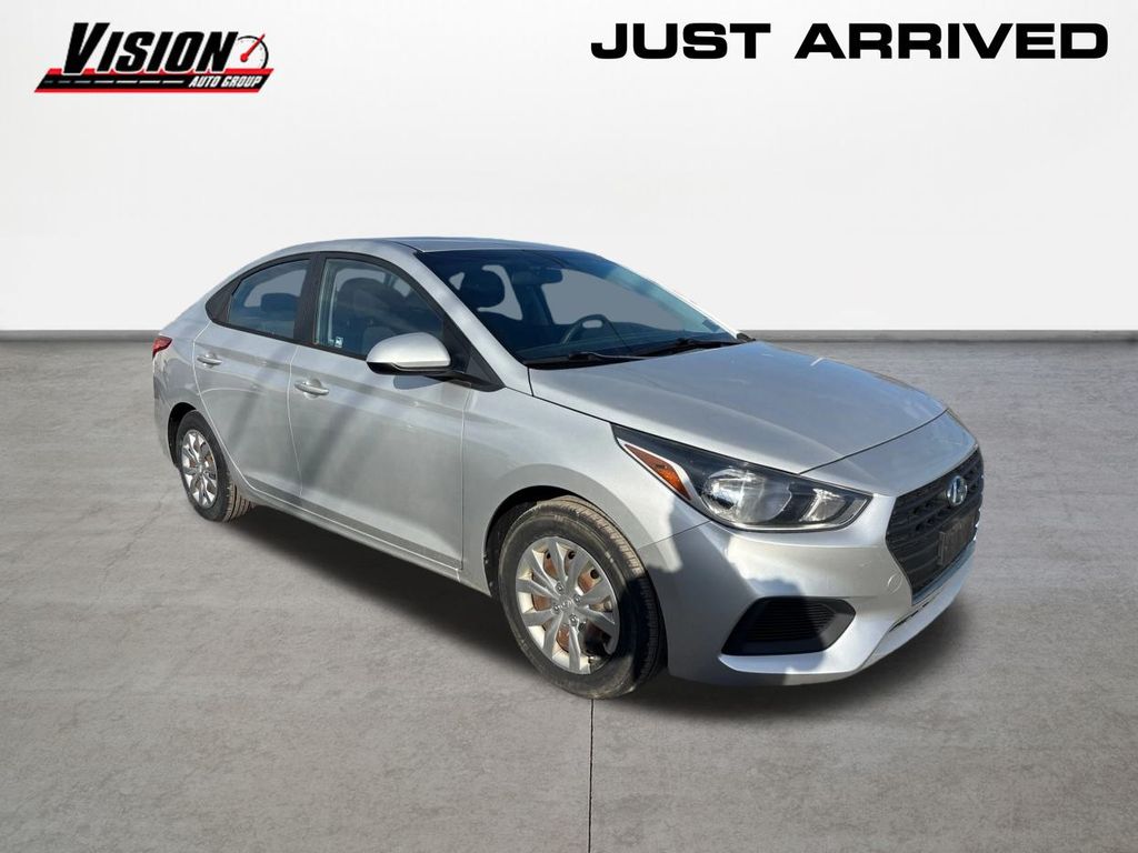 2018 Hyundai Accent SE photo 3