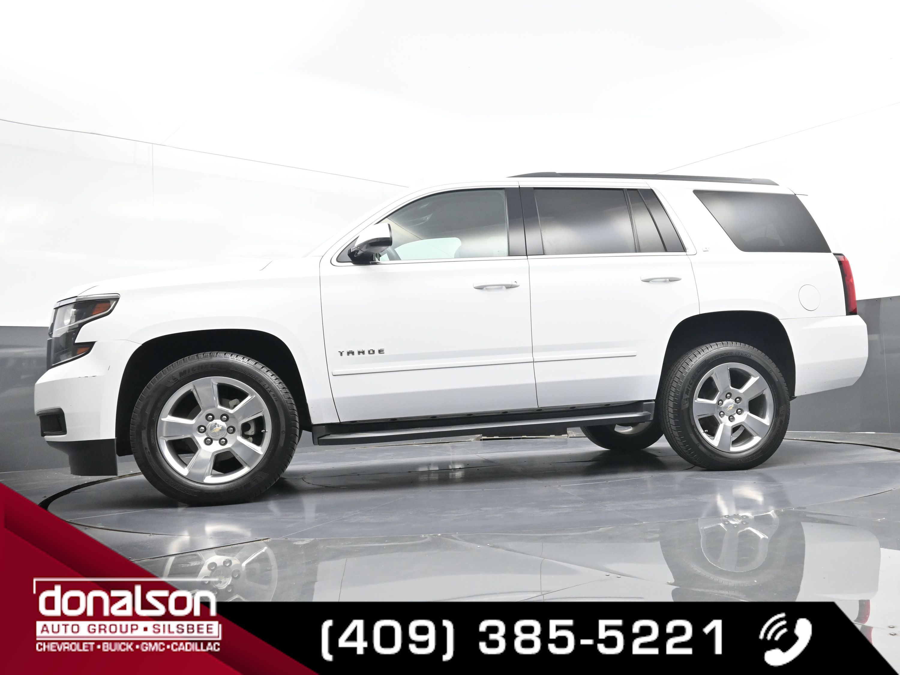 2018 Chevrolet Tahoe LT photo 16