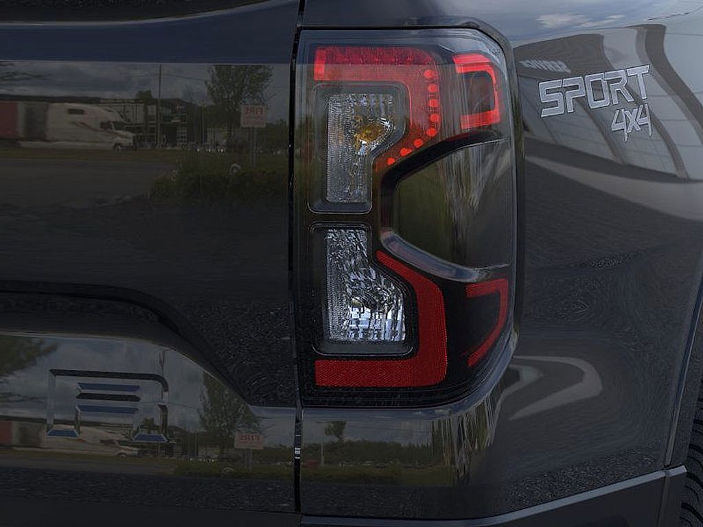 2025 Ford Ranger XLT photo 21