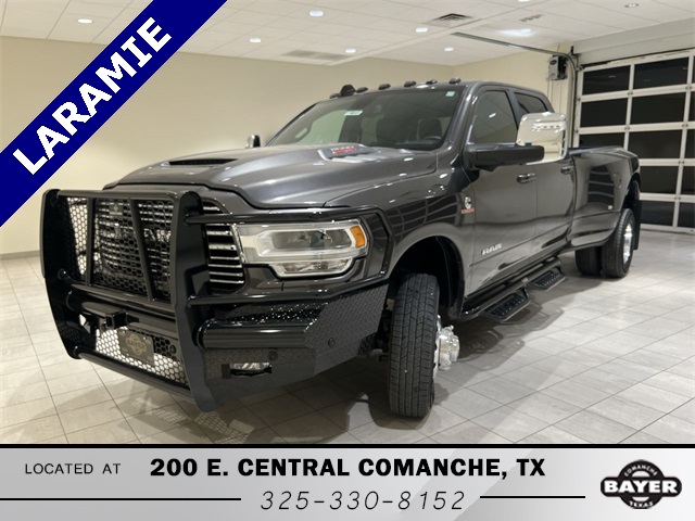 2024 RAM Ram 3500 Pickup Laramie's photo