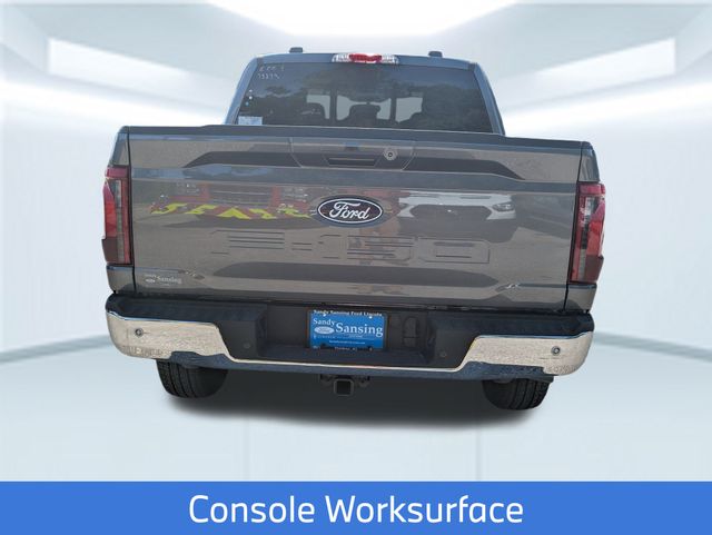 2025 Ford F-150 XLT photo 4
