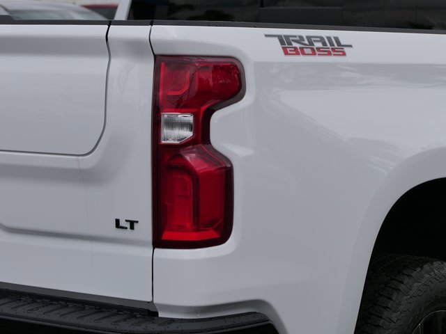 2026 Chevrolet Silverado 1500 LT Trail Boss photo 4