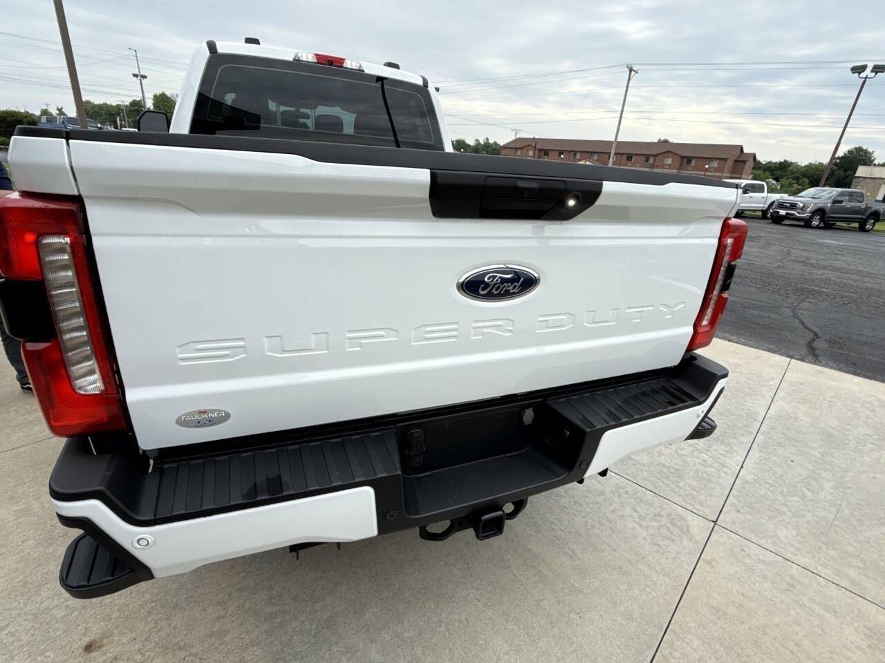 2023 Ford F-250 XL photo 7