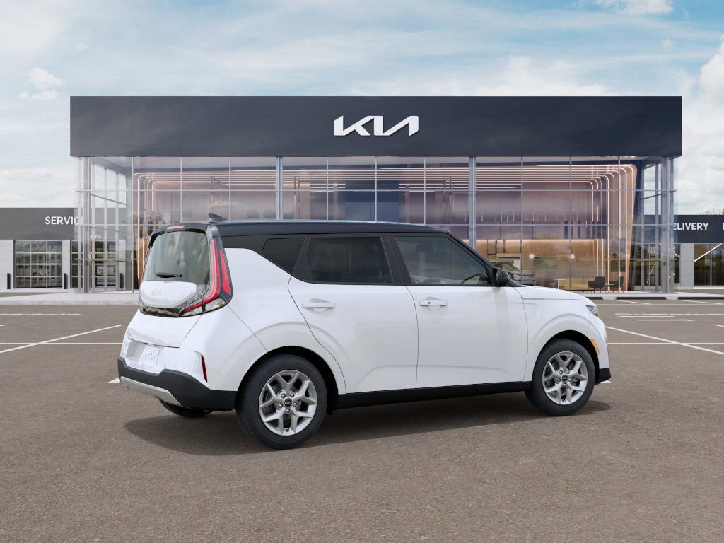 2025 Kia Soul S photo 6