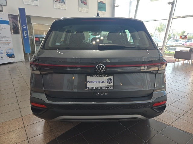 2025 Volkswagen Taos S photo 6