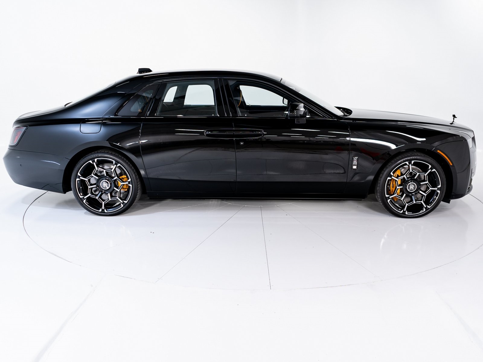 2025 Rolls Royce Ghost Black Badge photo 4