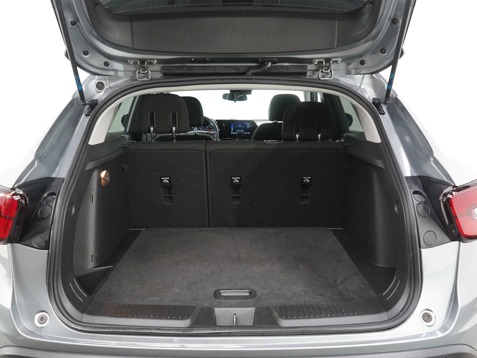2024 Chevrolet Trax LS photo 15