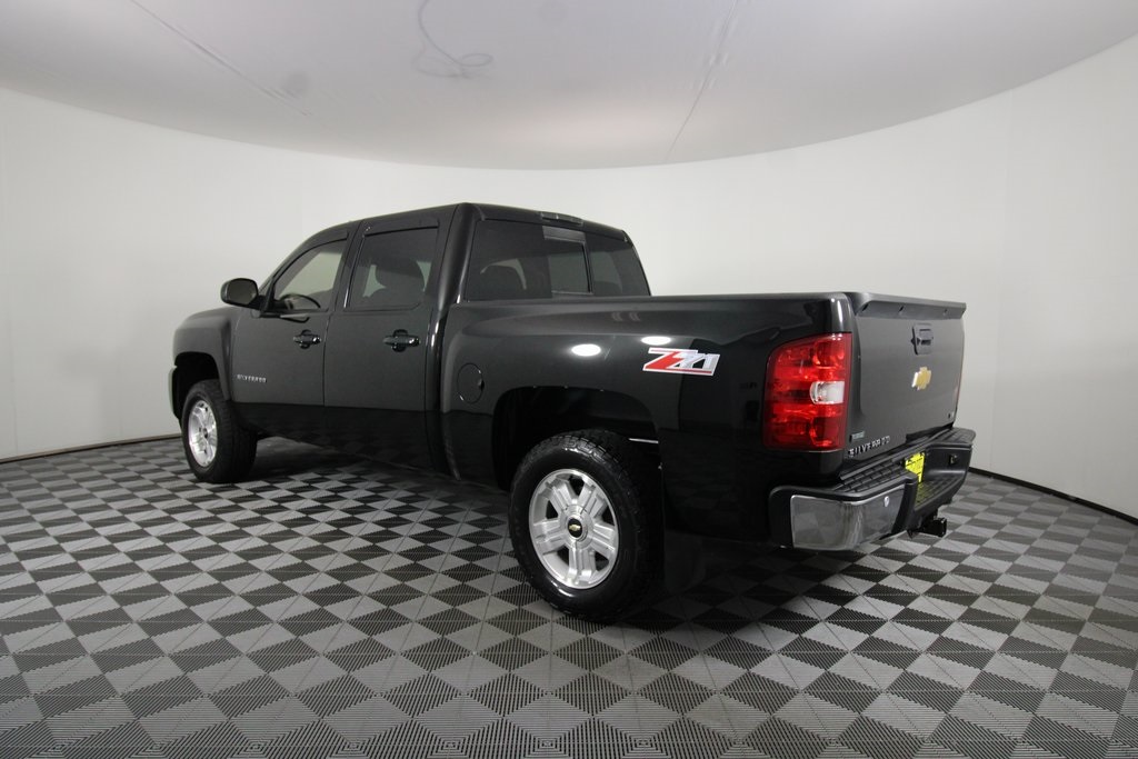 2012 Chevrolet Silverado 1500 LTZ photo 3