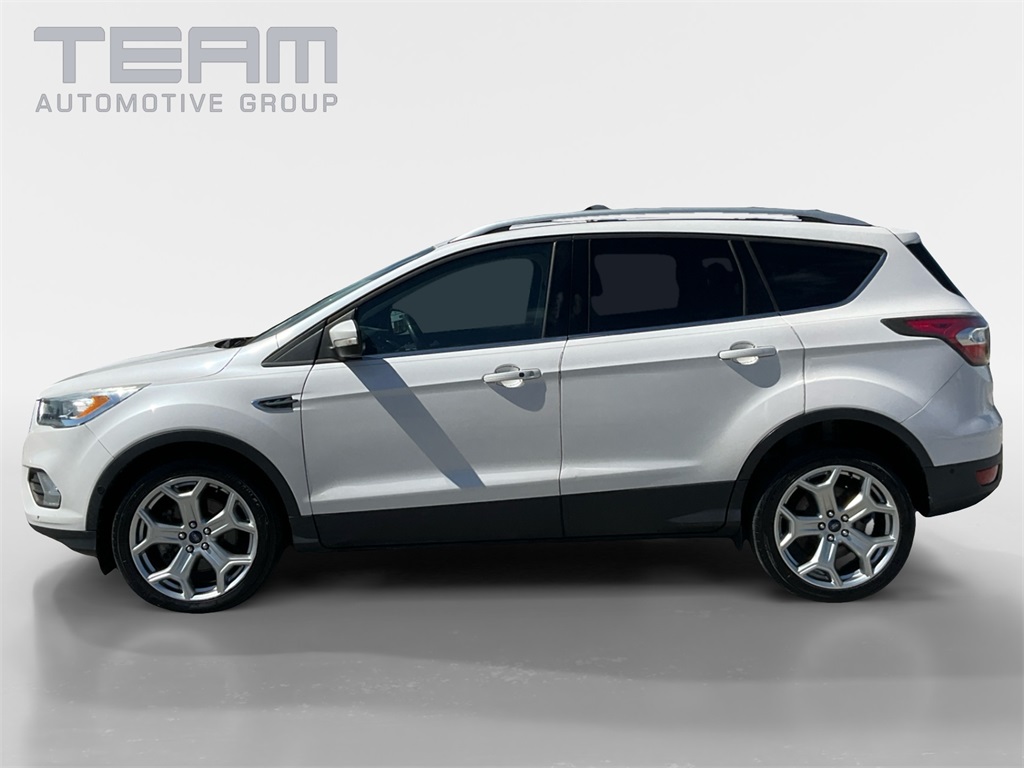 2017 Ford Escape Titanium photo 4