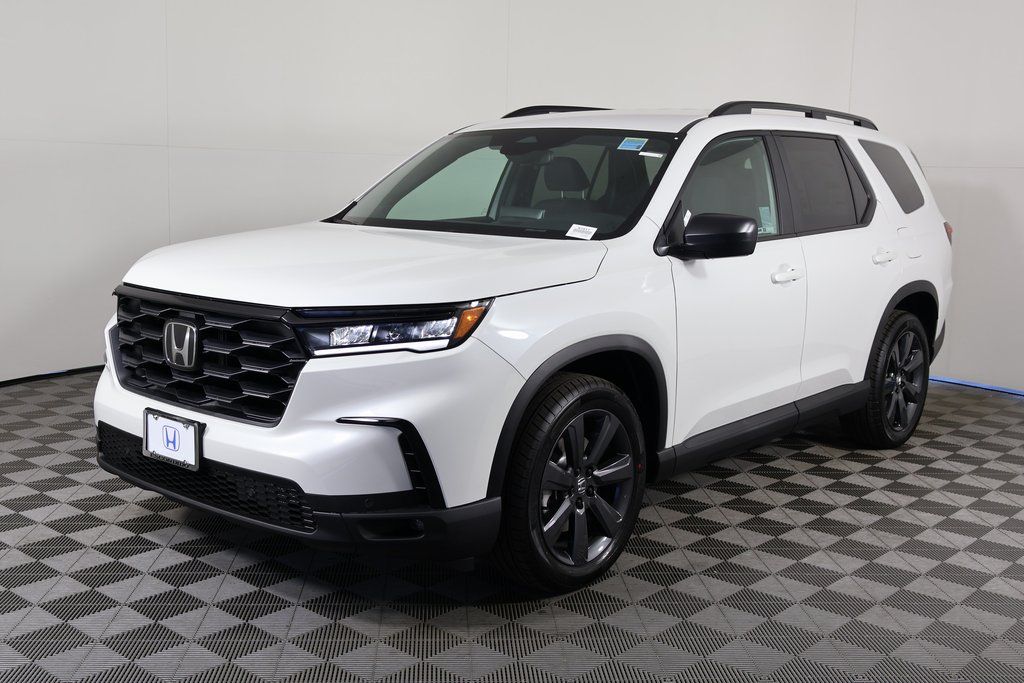 2025 Honda Pilot Sport's photo