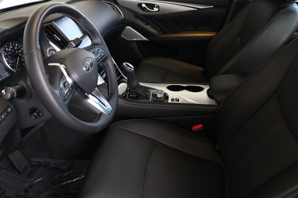 2024 Infiniti Q50 LUXE photo 16