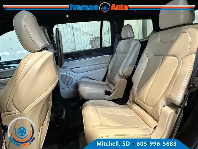 2023 Jeep Grand Cherokee Limited photo 20