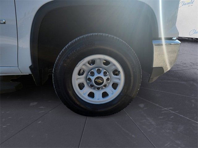 2025 Chevrolet Silverado 2500HD photo 9
