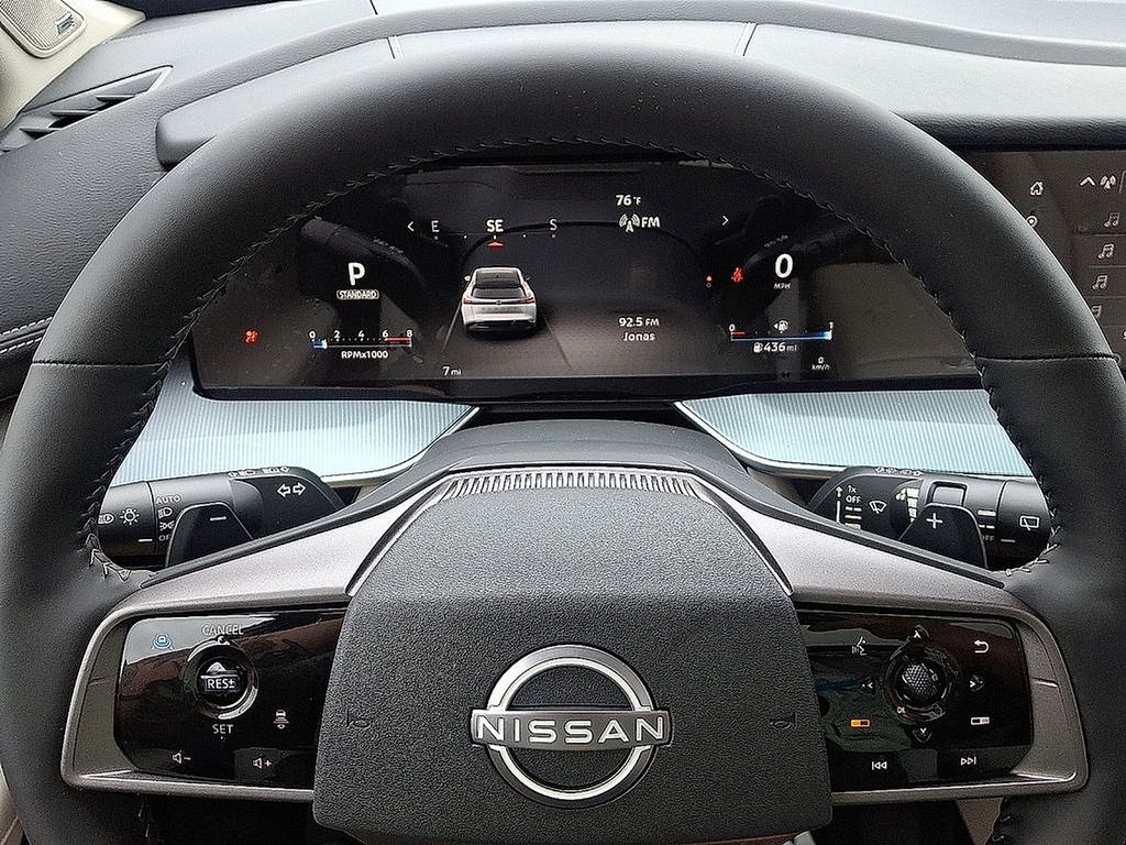 2025 Nissan Murano SL photo 10
