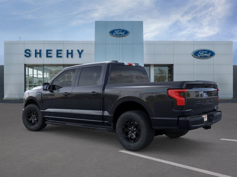 2025 Ford F-150 Lightning XLT photo 6