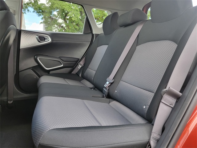2023 Kia Soul LX photo 14