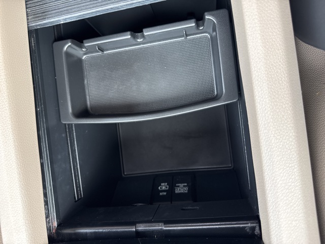 2021 Honda Pilot Touring photo 24