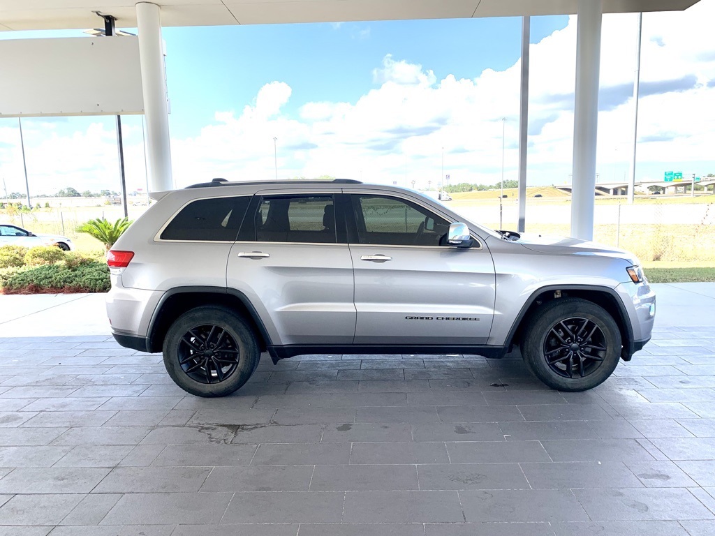 2019 Jeep Grand Cherokee Limited photo 4