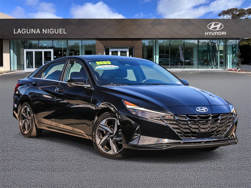 2023 Hyundai Elantra Limited's photo