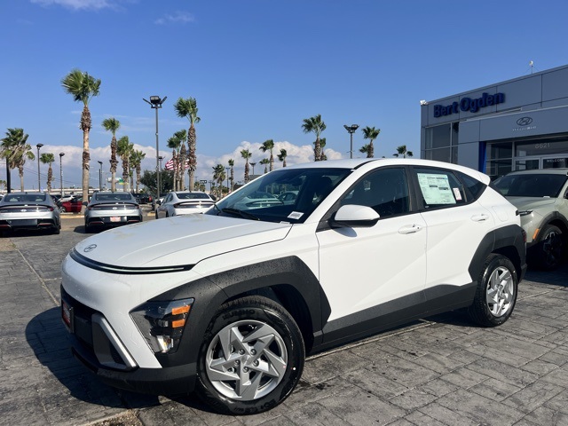 2026 Hyundai Kona SE photo 3