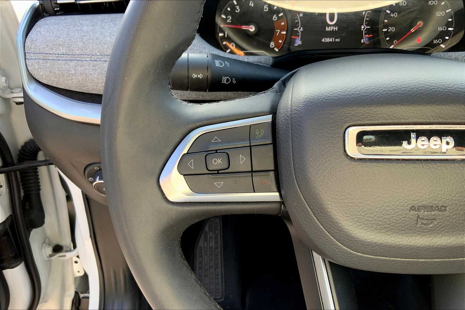 2024 Jeep Compass Latitude photo 22
