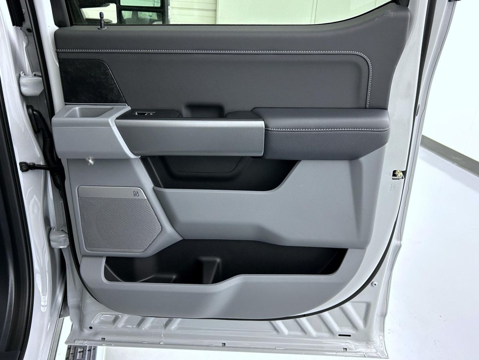 2026 Ford F-250 photo 16