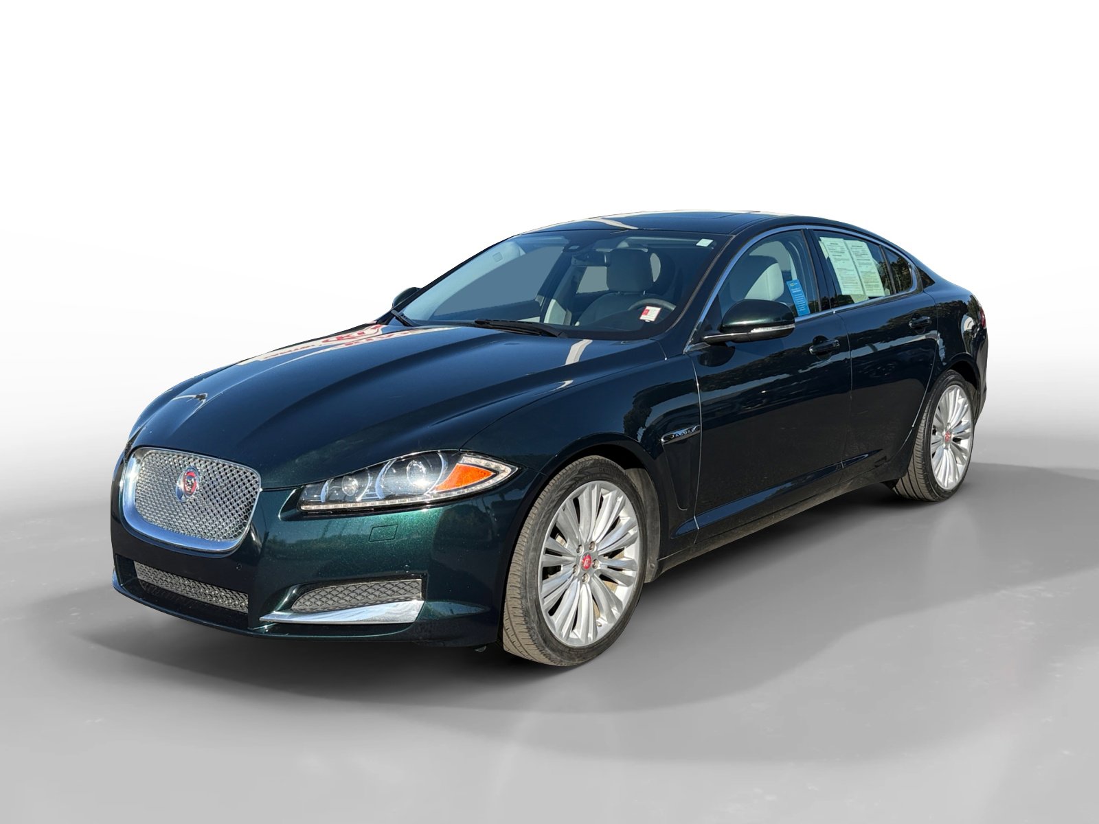 2015 Jaguar XF Prestige's photo
