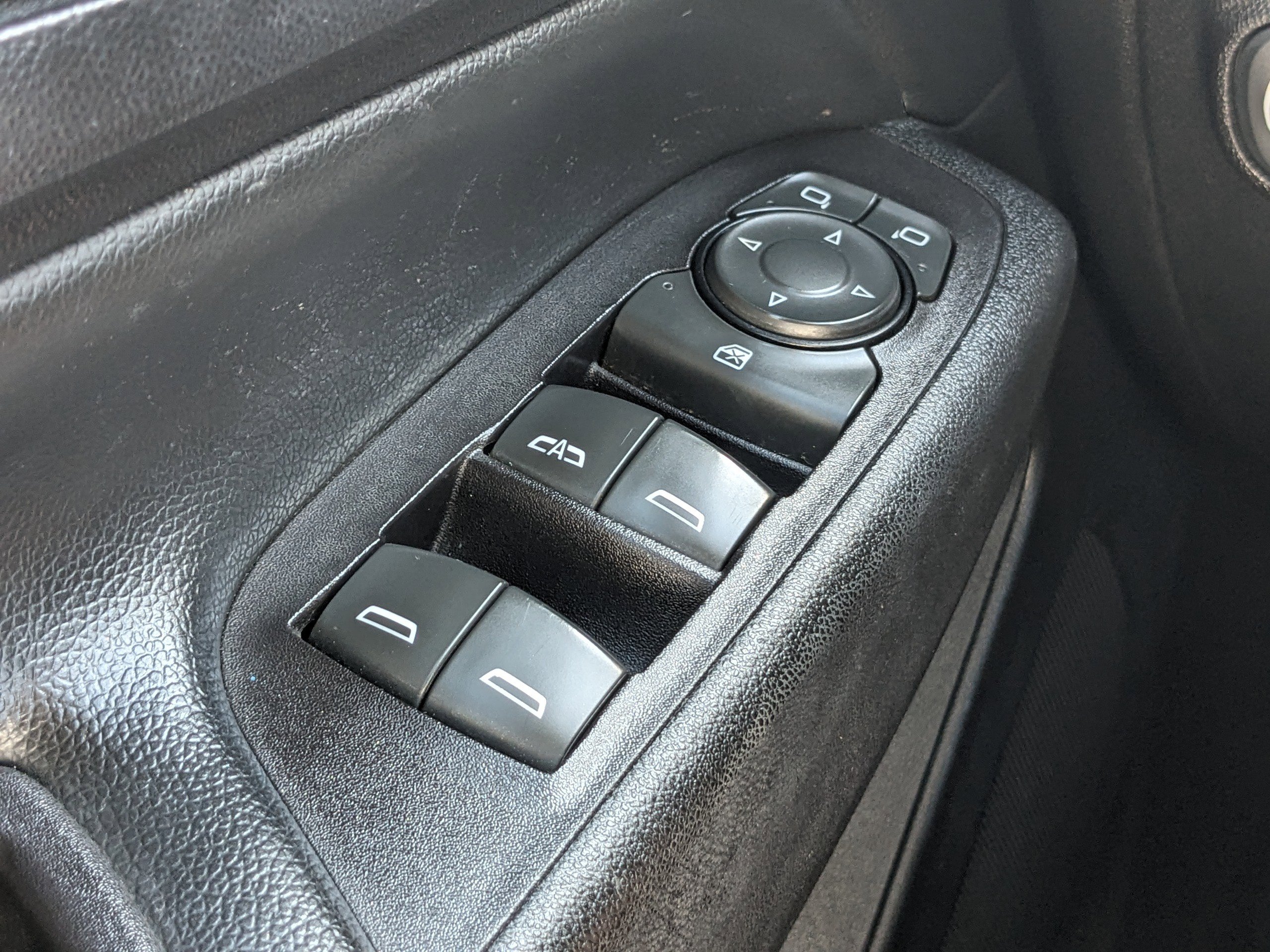 2019 Chevrolet Equinox LT photo 24