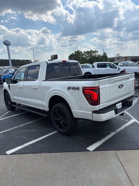 2025 Ford F-150 Platinum photo 4