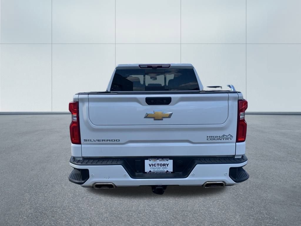 2024 Chevrolet Silverado 1500 High Country photo 4