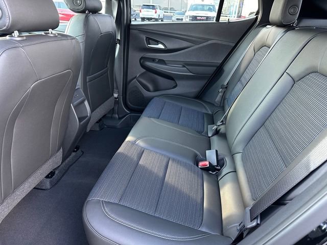 2025 Buick Envista Preferred photo 17