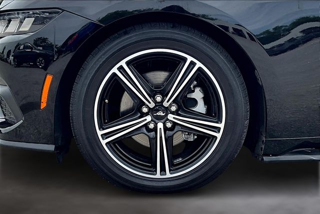 2024 Ford Mustang EcoBoost Premium photo 10