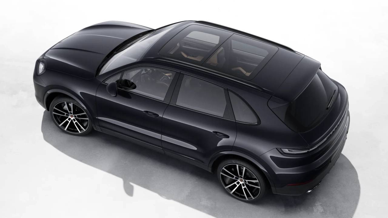 2026 Porsche Cayenne photo 4