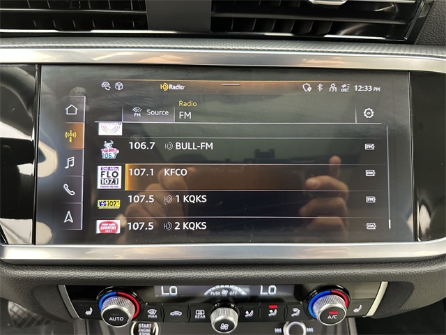 2025 Audi Q3 S line Premium Plus photo 6