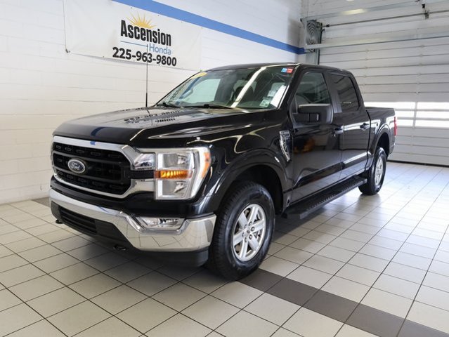 2021 Ford F-150 XLT photo 2