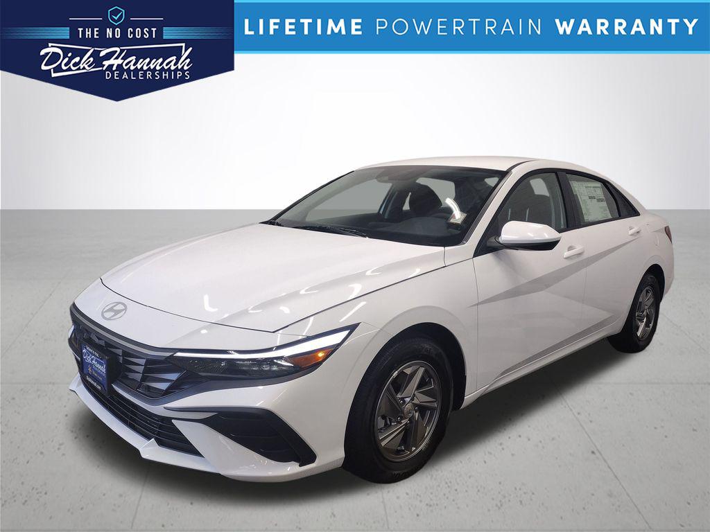 2025 Hyundai Elantra SE