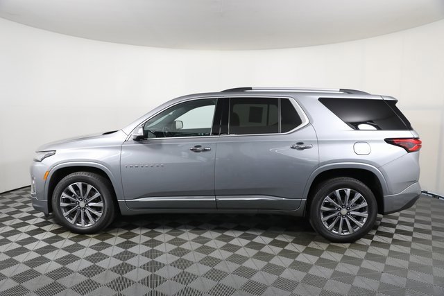 2023 Chevrolet Traverse Premier photo 4